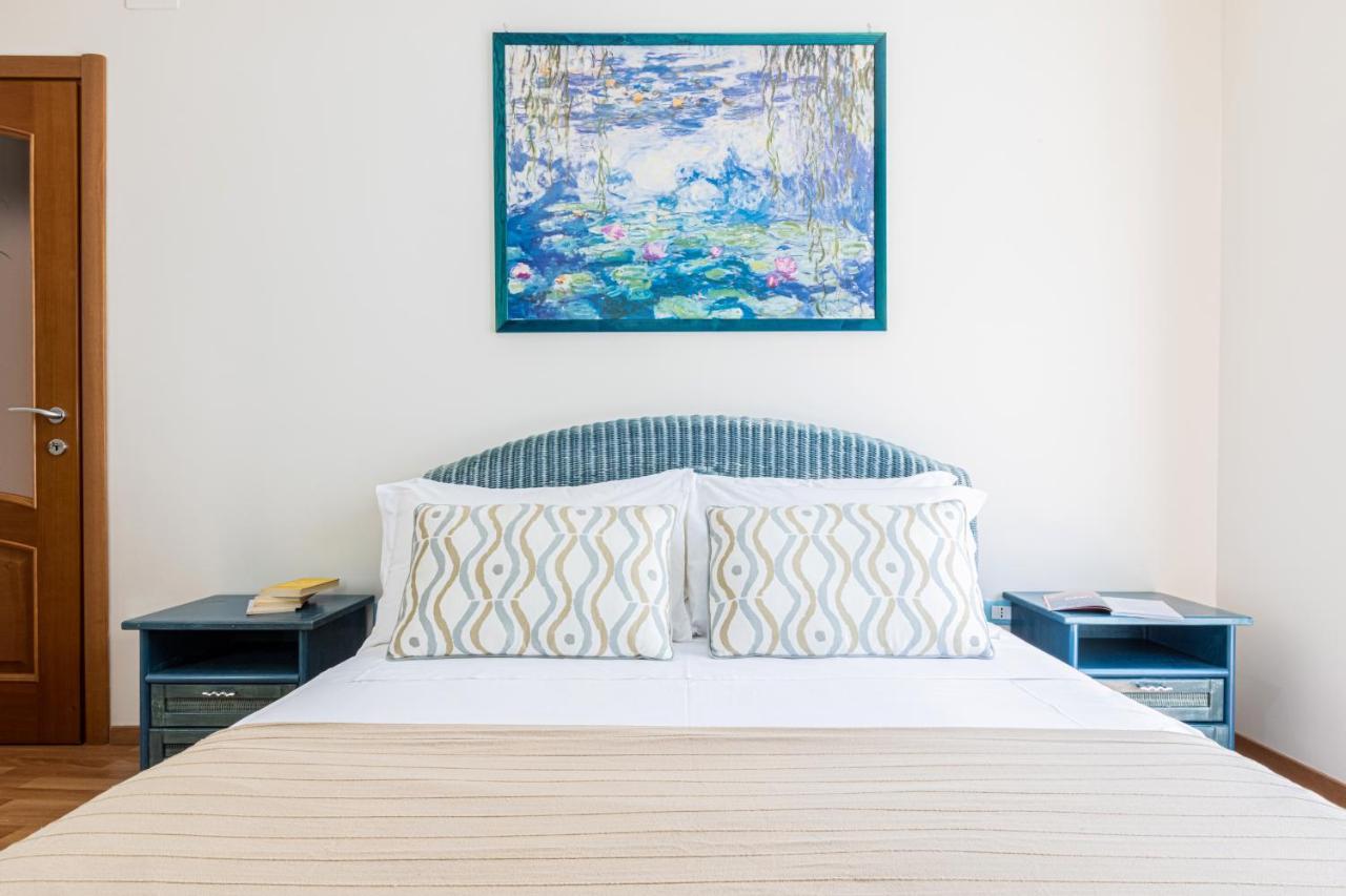 Sorrentovibes - Spacious 3 Bedrooms Apartment In Sorrento Oldtown Luaran gambar