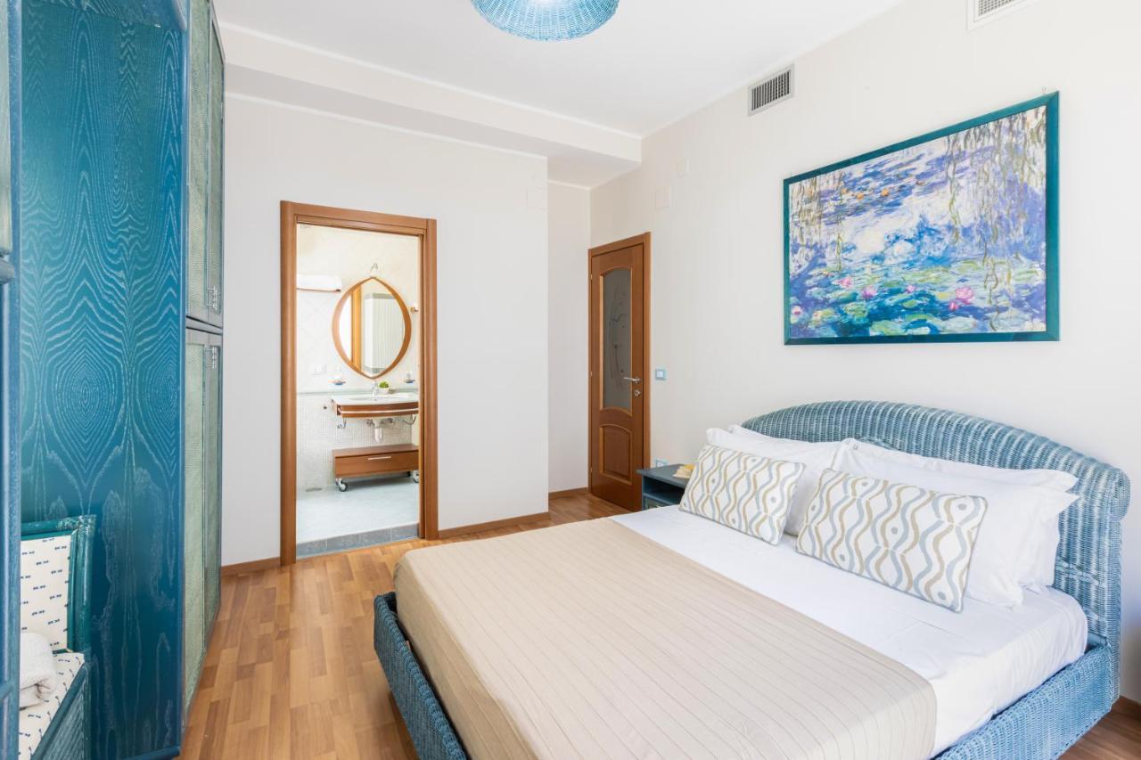 Sorrentovibes - Spacious 3 Bedrooms Apartment In Sorrento Oldtown Luaran gambar